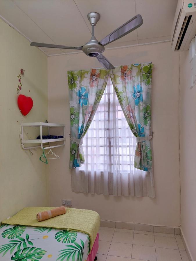E&A Homestay Klia/ Sepang/ Nilai Ngoại thất bức ảnh