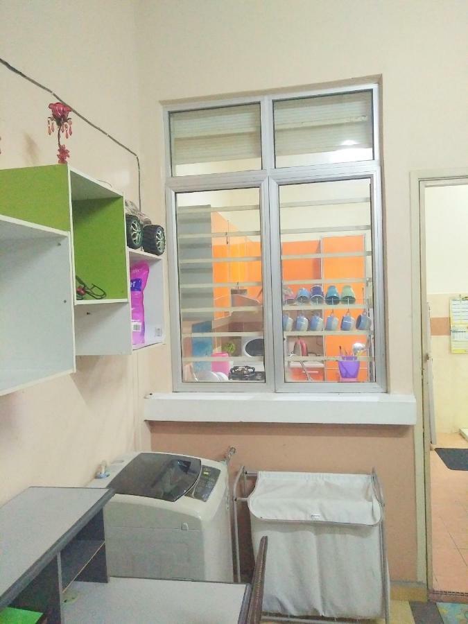 E&A Homestay Klia/ Sepang/ Nilai Ngoại thất bức ảnh