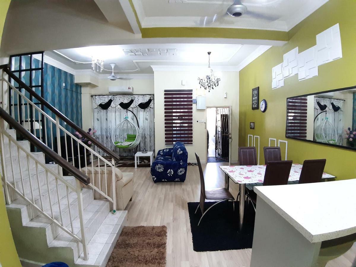 E&A Homestay Klia/ Sepang/ Nilai Ngoại thất bức ảnh