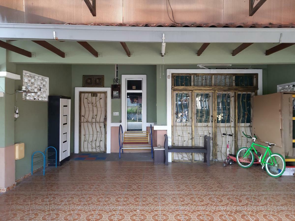 E&A Homestay Klia/ Sepang/ Nilai Ngoại thất bức ảnh